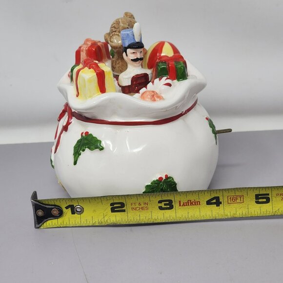 Vintage Otagiri Animated Musical Christmas Ceramic Music Box‎ Works - Picture 11 of 12